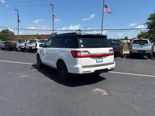 Lincoln Navigator 2019 4x4 Reserve SUV de 4 puertas