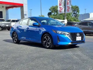 Nissan Sentra 2025 SV Sedán de 4 puertas