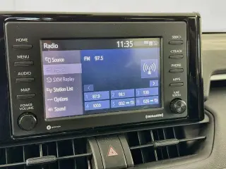 Toyota RAV4 Híbrido 2021 AWD XLE SUV de 4 puertas