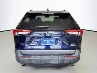 Toyota RAV4 Híbrido 2021 AWD XLE SUV de 4 puertas