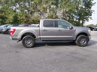 Ford F-150 2022 4x4 Lariat 4 puertas SuperCrew caja corta de 5.5 pies