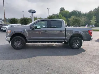Ford F-150 2022 4x4 Lariat 4 puertas SuperCrew caja corta de 5.5 pies