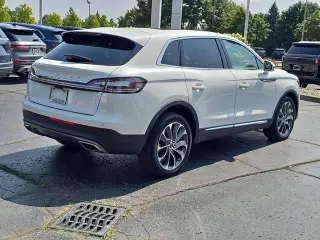 Lincoln Nautilus 2023 AWD Reserve 4 puertas SUV