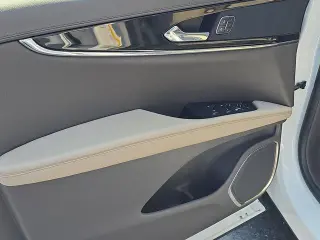 Lincoln Nautilus 2023 AWD Reserve 4 puertas SUV