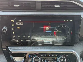 GMC Sierra 1500 2022 4x4 Denali 4 puertas Crew Cab Caja Corta de 5.8 pies