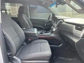 GMC Yukon 2018 4x4 SLE SUV de 4 puertas