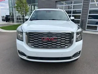GMC Yukon 2018 4x4 SLE SUV de 4 puertas