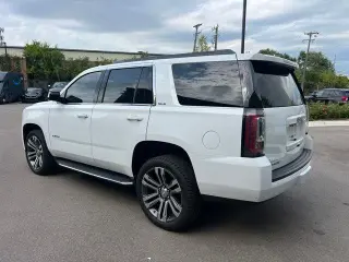 GMC Yukon 2018 4x4 SLE SUV de 4 puertas