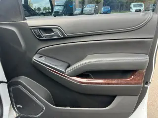GMC Yukon 2018 4x4 SLE SUV de 4 puertas