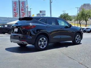 Chevrolet Blazer 2025 AWD LT SUV de 4 puertas con 2LT