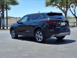 Chevrolet Blazer 2025 AWD LT SUV de 4 puertas con 2LT