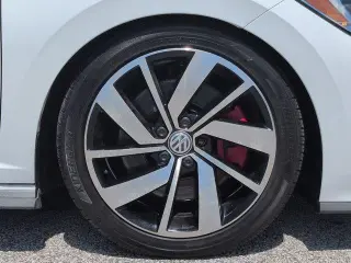 Volkswagen Jetta 2019 GLI S Sedán 4 puertas 6M
