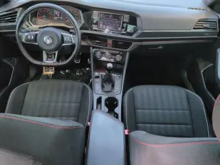 Volkswagen Jetta 2019 GLI S Sedán 4 puertas 6M