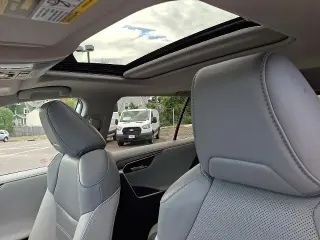 Toyota RAV4 Hybrid 2019 AWD Limited SUV de 4 puertas