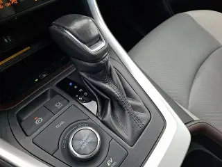 Toyota RAV4 Hybrid 2019 AWD Limited SUV de 4 puertas