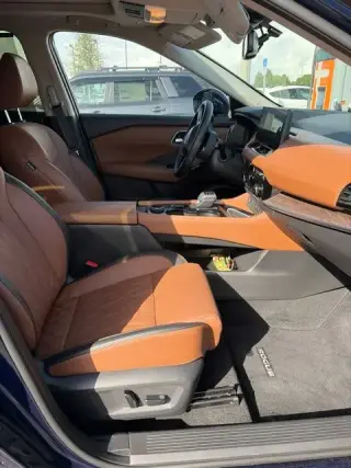 Nissan Rogue 2026 AWD Platinum 4dr Crossover