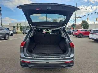 Volkswagen Tiguan 2024 AWD Wolfsburg Edition 4Motion SUV de 5 puertas