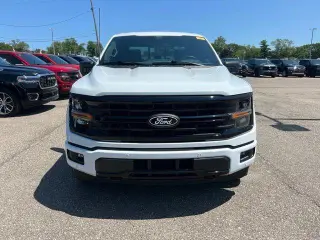 Ford F-150 2025 4x4 XLT 4 dr SuperCrew caja corta de 6.5 pies