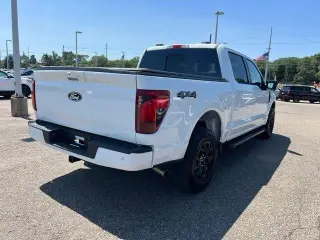 Ford F-150 2025 4x4 XLT 4 dr SuperCrew caja corta de 6.5 pies