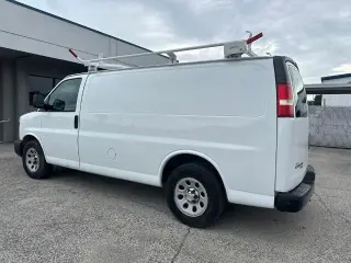 Chevrolet Express 2012 1500 Furgón de Carga de 3 puertas