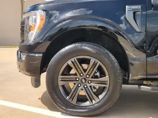 Ford F-150 2022 4x4 XLT 4 puertas SuperCrew caja corta de 5.5 pies