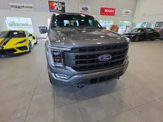 Ford F-150 2022 4x4 Lariat 4dr SuperCrew 5.5 ft. SB