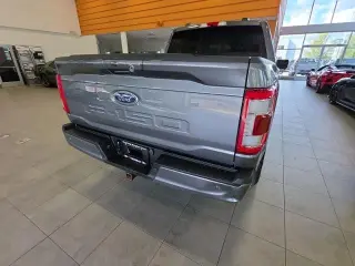 Ford F-150 2022 4x4 Lariat 4dr SuperCrew 5.5 ft. SB