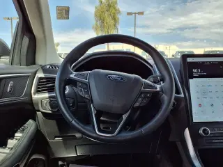 Ford Edge 2023 AWD SEL Crossover de 4 puertas