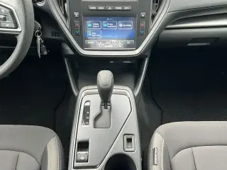 Subaru Impreza 2025 AWD Base Familiar 4 puertas