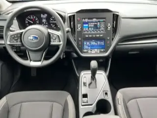 Subaru Impreza 2025 AWD Base Familiar 4 puertas