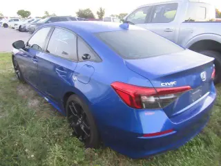 Honda Civic 2024 Sport sedán de 4 puertas