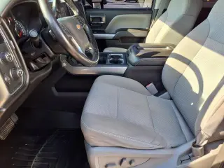 Chevrolet Silverado 1500 2015 4x4 LT Cabina Doble de 4 puertas y caja corta de 5.8 pies