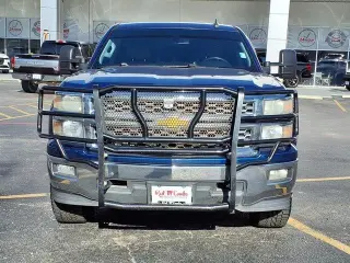 Chevrolet Silverado 1500 2015 4x4 LT Cabina Doble de 4 puertas y caja corta de 5.8 pies