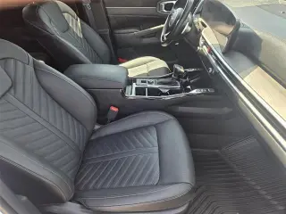 Kia Sorento 2025 AWD X-Line SX SUV de 4 puertas