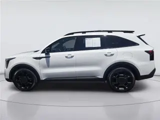 Kia Sorento 2025 AWD X-Line SX SUV de 4 puertas
