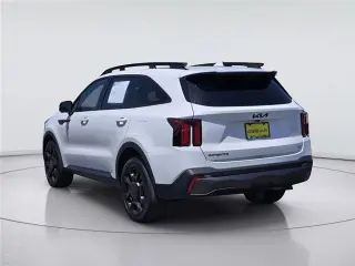 Kia Sorento 2025 AWD X-Line SX SUV de 4 puertas
