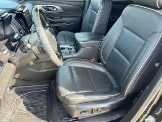 Chevrolet Traverse 2023 4x4 Premier SUV de 4 puertas