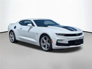 Chevrolet Camaro 2023 SS Cupé de 2 puertas con 1SS