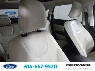 Ford Edge 2023 AWD Titanium Crossover de 4 puertas