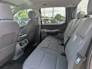 Ford F-150 Lightning 2024 AWD XLT 4 puertas SuperCrew caja corta de 5.5 pies