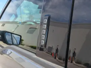 Ford F-150 Lightning 2024 AWD XLT 4 puertas SuperCrew caja corta de 5.5 pies