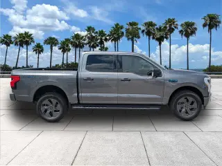 Ford F-150 Lightning 2024 AWD XLT 4 puertas SuperCrew caja corta de 5.5 pies