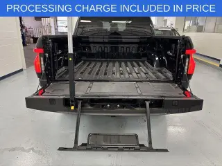 Ford F-150 Lightning 2023 AWD XLT 4dr SuperCrew batea de 5.5 pies