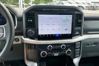 Ford F-150 Lightning 2023 AWD XLT 4 puertas SuperCrew caja corta de 5.5 pies