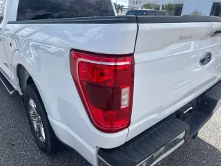 Ford F-150 2023 4x2 XLT 4dr SuperCrew Caja Estándar de 6.5 pies