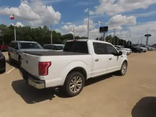 Ford F-150 2015 4x2 Lariat 4dr SuperCrew Caja Estándar de 5.5 pies