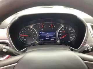 Chevrolet Equinox 2023 LS SUV de 4 puertas con paquete 1LS