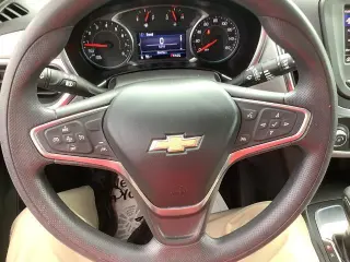 Chevrolet Equinox 2023 LS SUV de 4 puertas con paquete 1LS