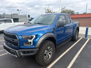 Ford F-150 2018 4x4 Raptor 4 puertas SuperCab caja corta de 5.5 pies