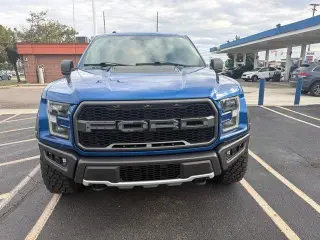 Ford F-150 2018 4x4 Raptor 4 puertas SuperCab caja corta de 5.5 pies